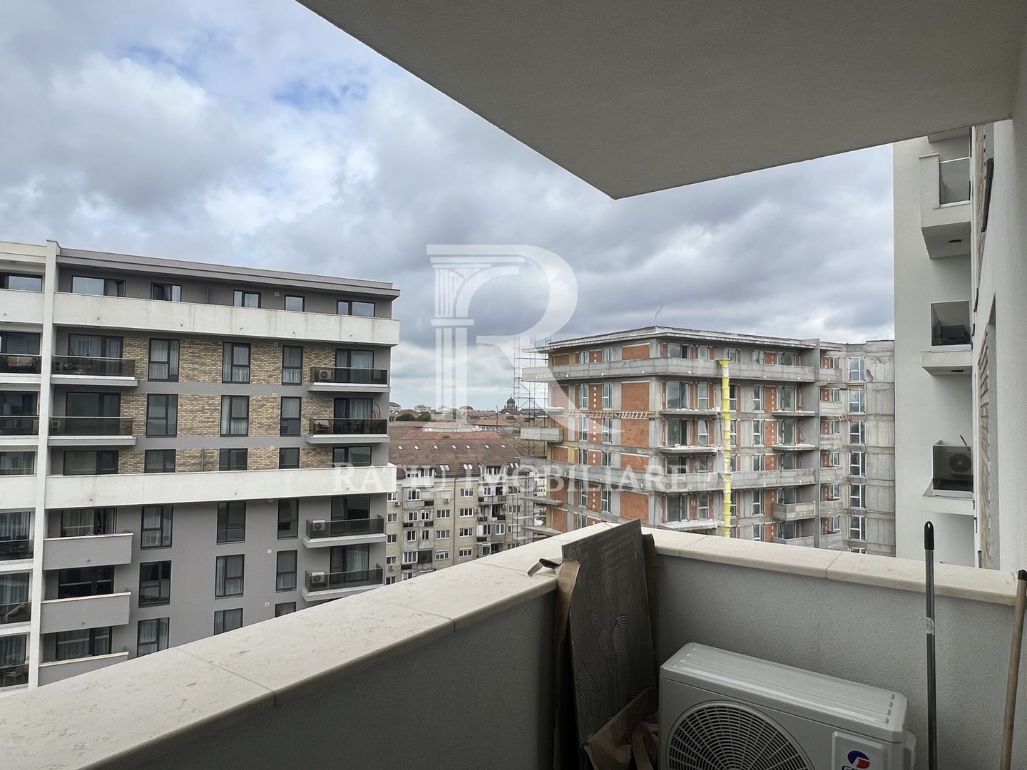 Apartament Premium cu 2 camere | Parcare Supraterana | Nufarul | Oradea - Poză 13