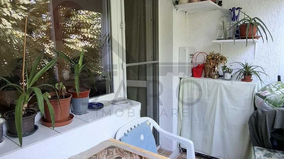De vanzare Apartament cu 3 camere - Poză 8
