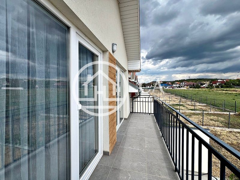 Casă de închiriat cu 4 camere în Oncea, Oradea - Poză 17