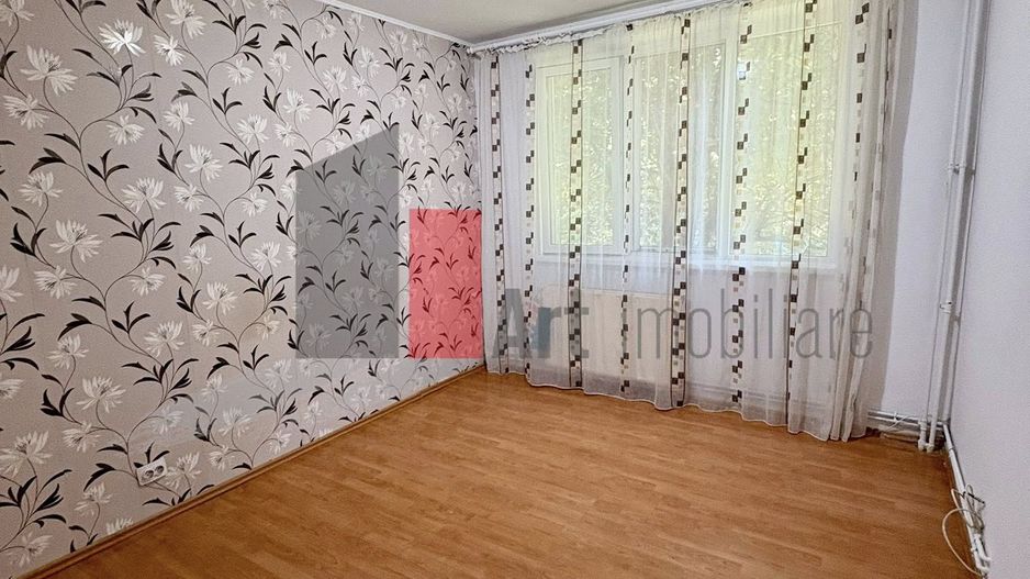 Vânzare apartament 4 camere decomandat cu centrală - Brâncoveanu - Poză 12