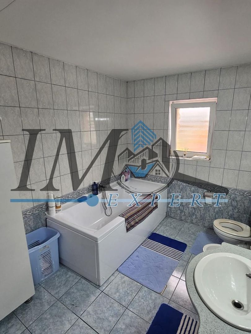 Casa\vila de vanzare Soimus Jud. HD - Poză 4