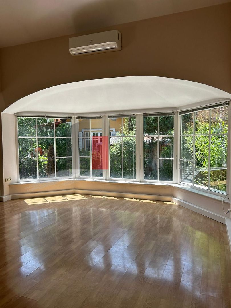 VILĂ PREMIUM (Premium Villa) DE ÎNCHIRIAT CU PISCINĂ ZONA IANCU NICOLAE/PIPERA - Poză 13