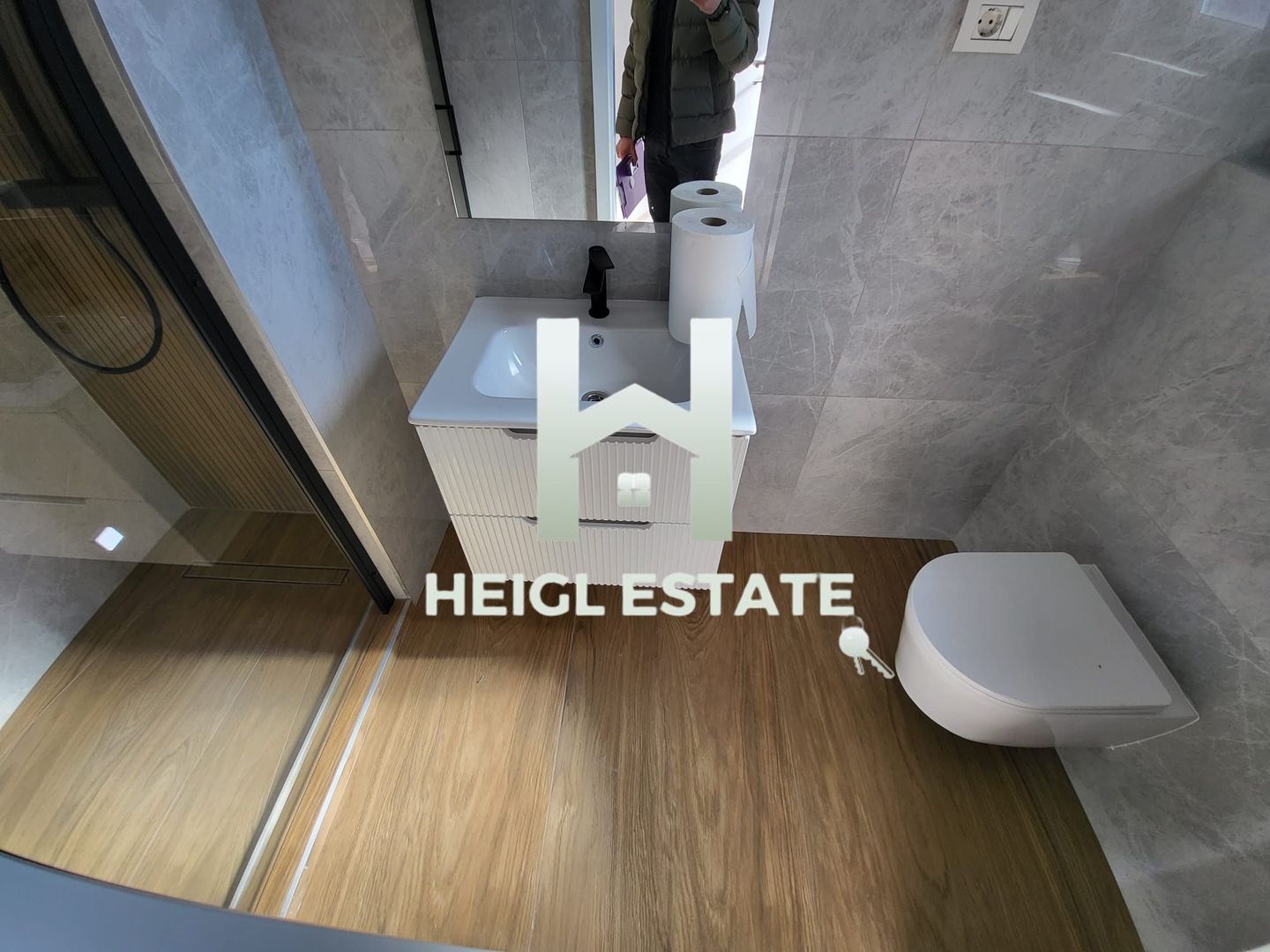 Duplex finalizat cu 4 camere in Mosnita Noua - Poză 8