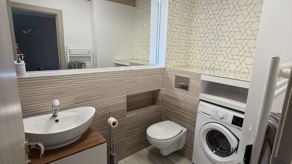 Apartament 2 camere cu parcare - Zona CENTRALA - Str Decebal - Poză 7
