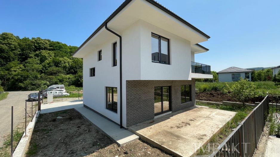 Casa individuala de vanzare – Manastur, zonă linistita! - Poză 3