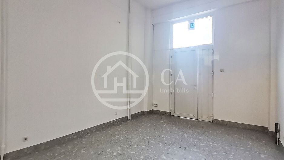 Spatiu comercial de inchiriat cu 3 camere in zona Decebal, Oradea - Poză 4
