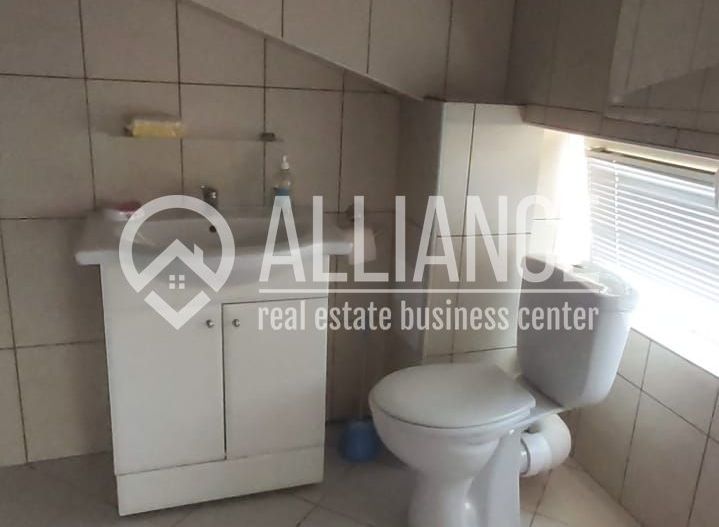 CENTRU PENINSULA - Vila cu 11 studiouri si parcare - Poză 5