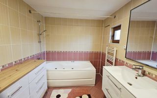Casa eleganta,zona centrala Aiton,cu ciubar,gradina si panouri fotovoltaice - Poză 14