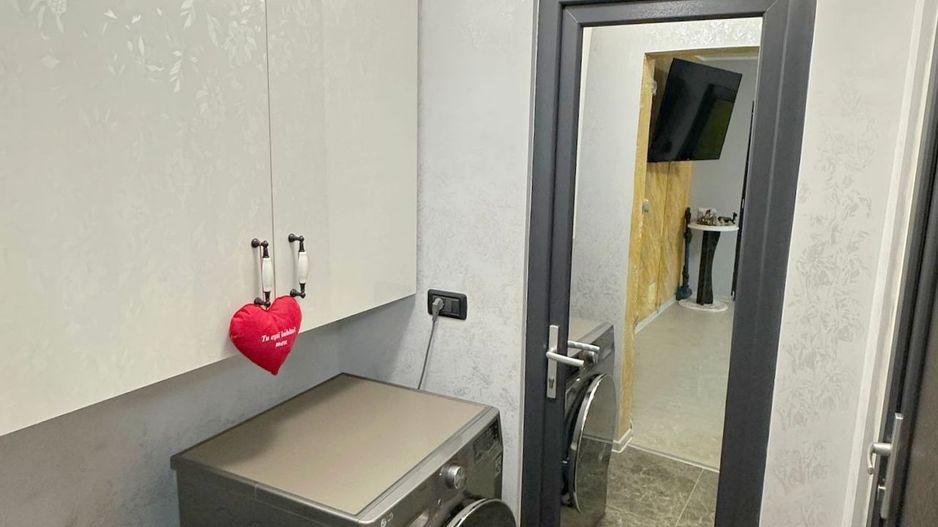 Vanzare - 2 camere, zona Neacsu, Micro 19 - Poză 9