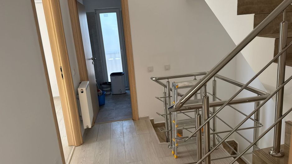 Casă tip Duplex 5 camere | 3 băi | 2 terase | 2 locuri de parcare - Poză 15