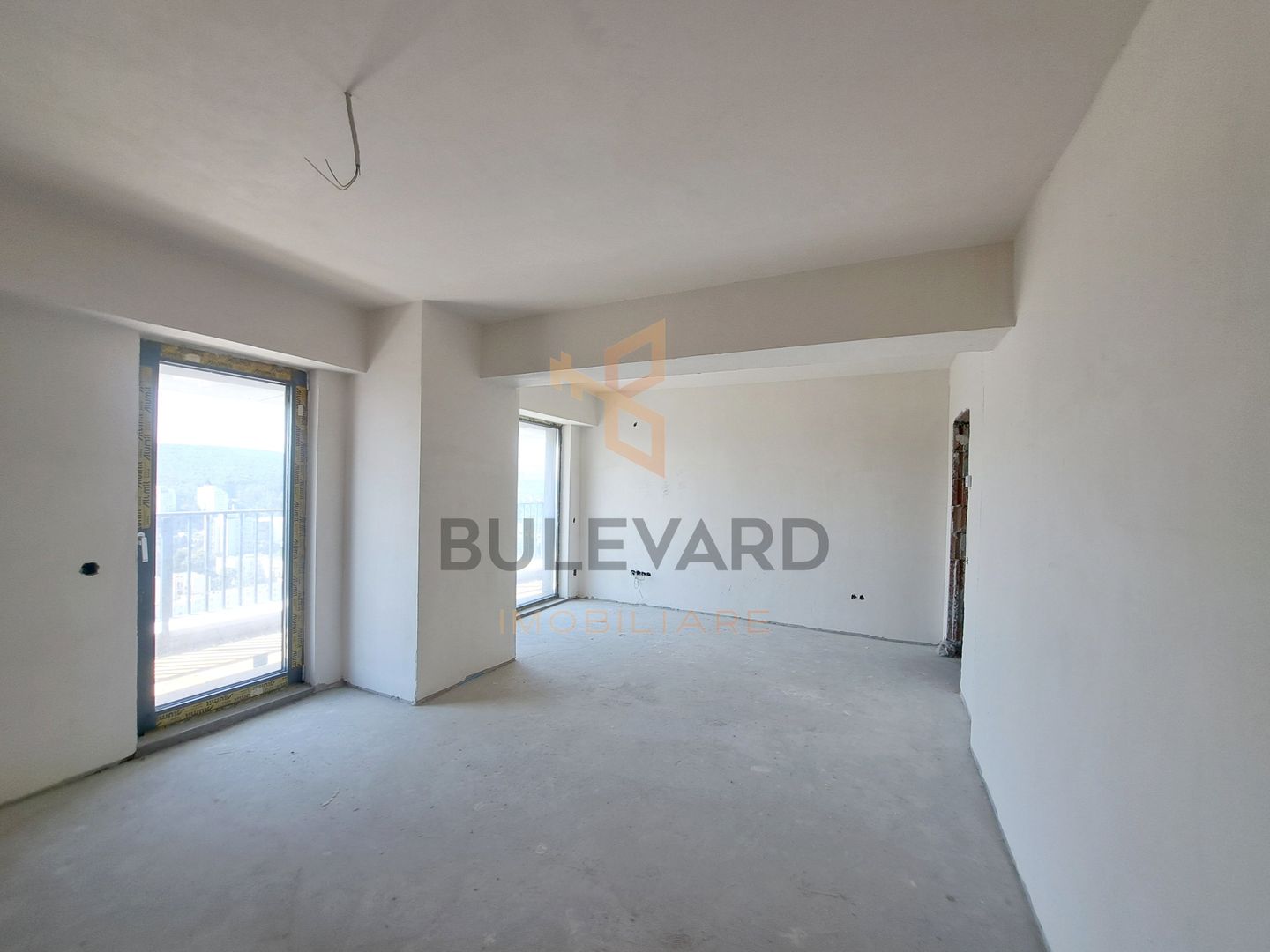 Pret Special. Apartament 2 camere + balcon 9 mp bloc nou cu CF! - Poză 5