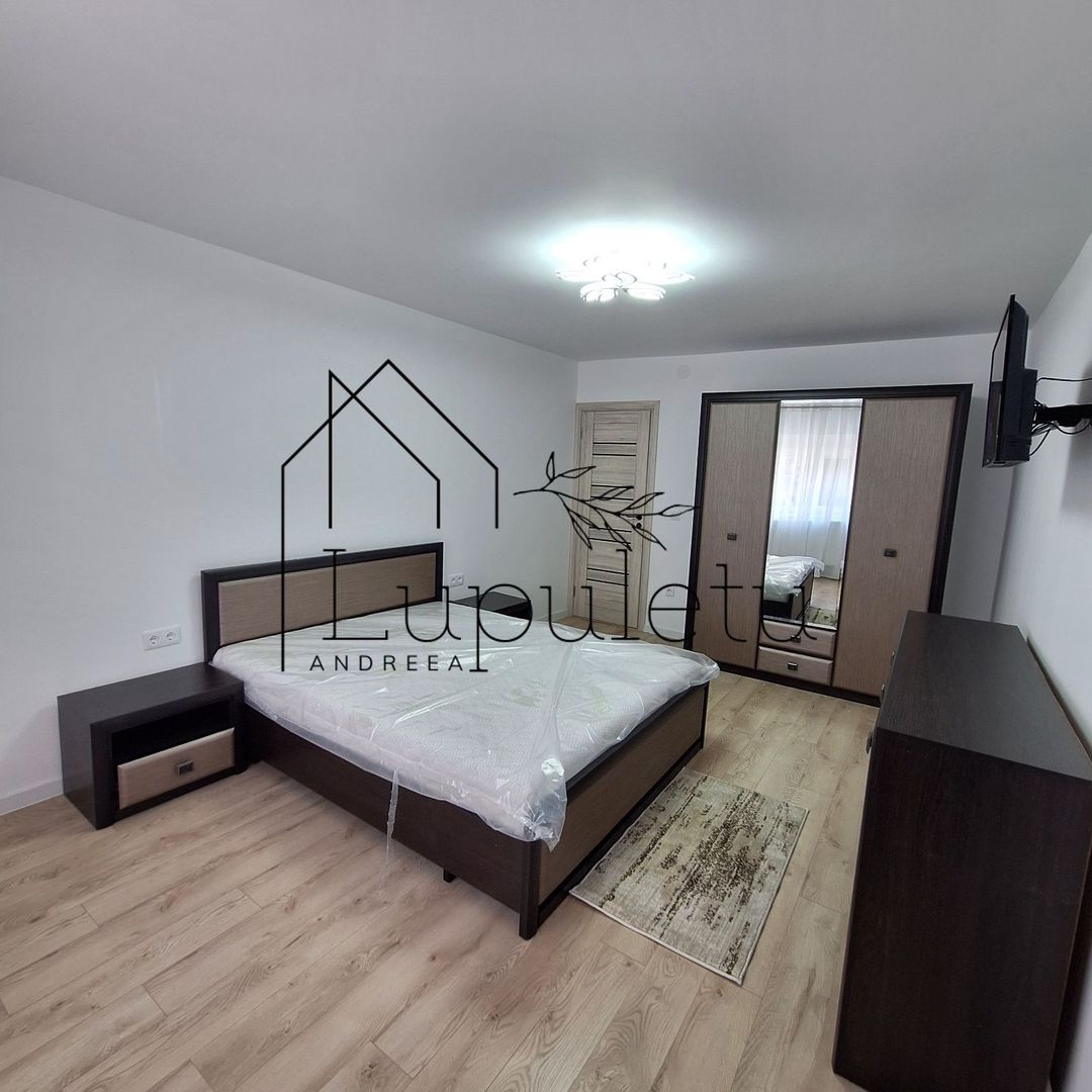 Apartament de Inchiriat | 3 Camere | Parter | Decomandat | Strand - Poză 3
