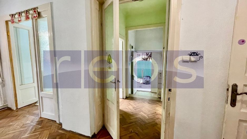 VANZARE VILA INTERBELICA VATRA LUMINOASA NECESITA RENOVARE CURTE PROPRIE - Poză 1