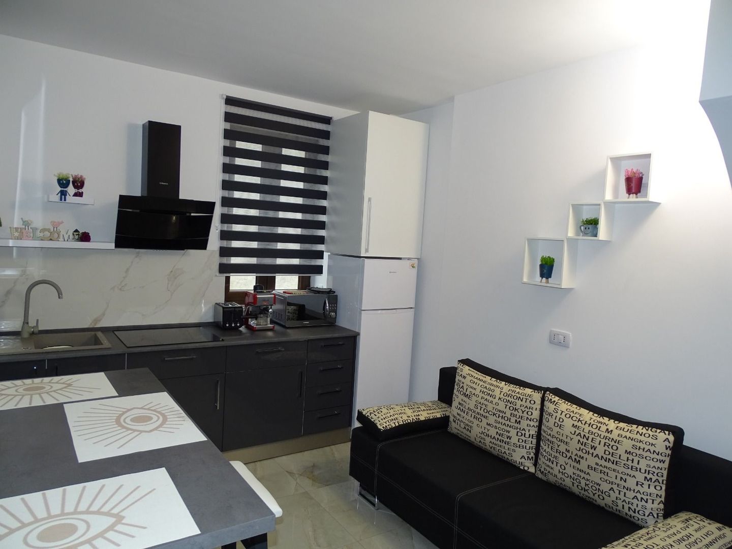 Apartament de închiriat, zonă centrală - Poză 5