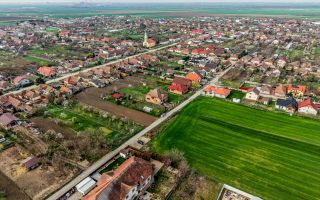 Casă 6 camere - la roșu - Zimandcuz, Arad – COMISION 0 - Poză 7