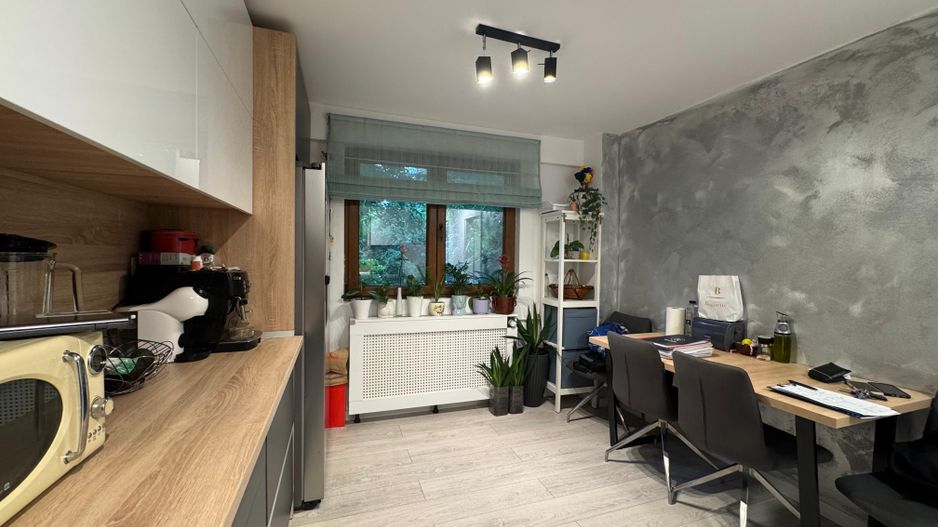 3 camere |2 bai| TITULESCU| PIATA VICTORIEI - Poză 10