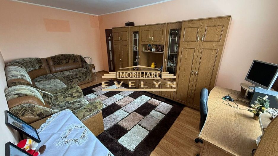 Apartament 2 camere de vânzare – Zona Liceului Electro - Poză 1