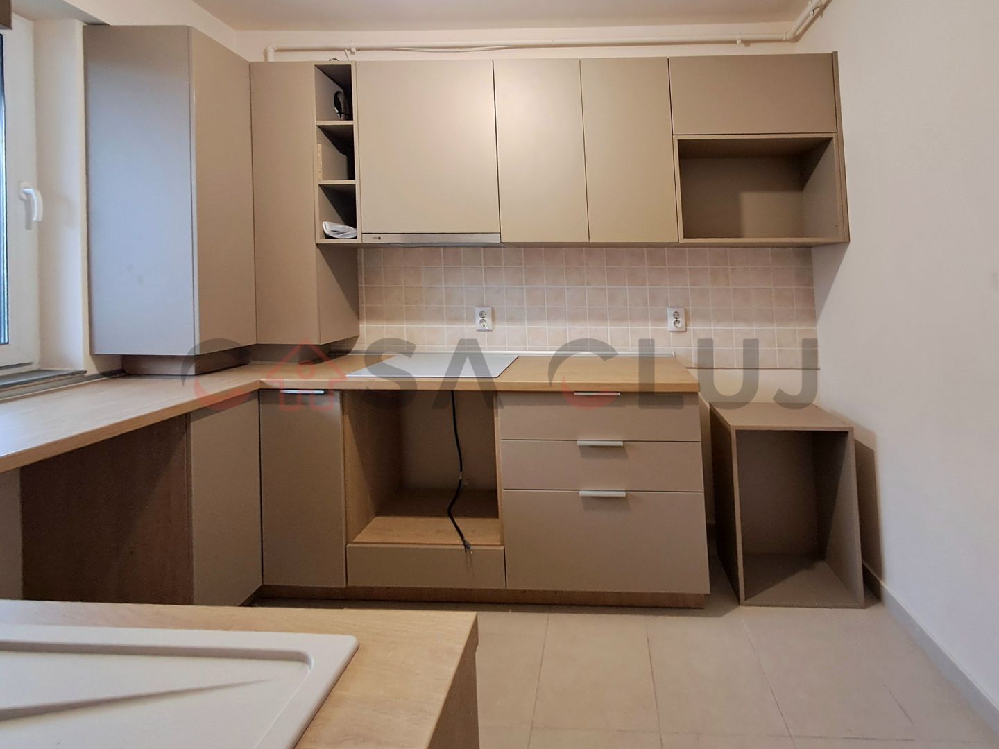 2 camere, Etaj 1, Bloc Nou, Intre lacuri!! - Poză 6