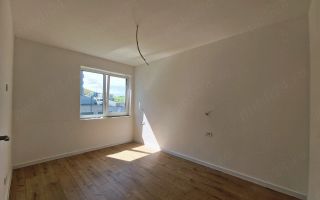 Apartament de 2 camere, 40mp, parcare subterana, Penny Apahida - Poză 2