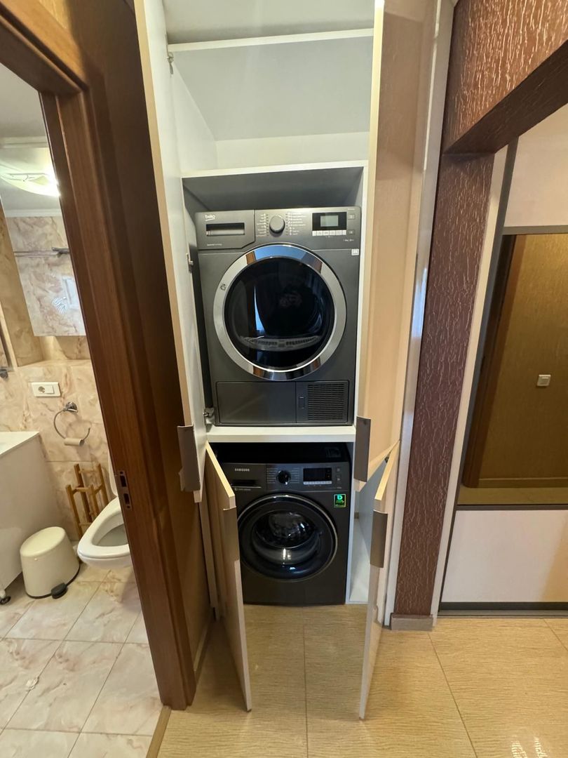 De inchiriat apartament cu 3 camere, Str. Nae leonard, etaj 3, 500 E - Poză 4