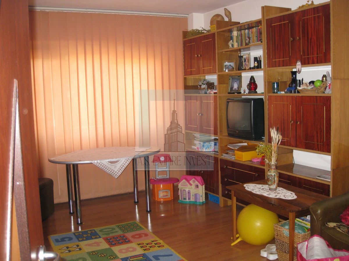 Apartament 3 camere- zona Noua - Poză 10