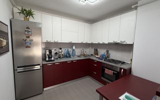 Apartament 2 camere 50 mp, parcare, balcon, zona Junior - Poză 3