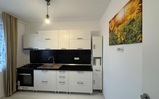 Casa insiruita cu 3 camere mobilata in Giroc - Poză 9