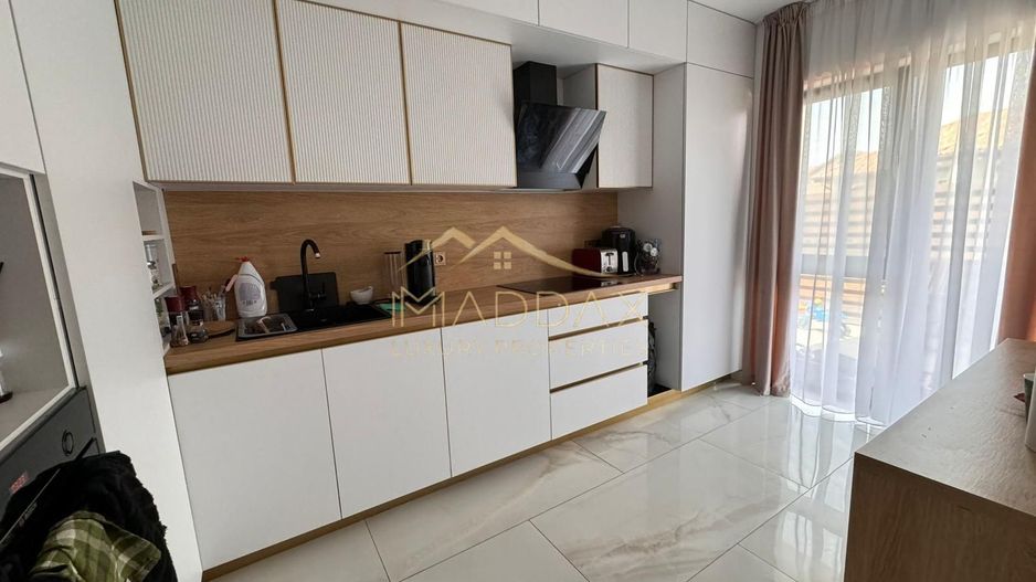 Vila moderna 6 camere // 190mp // teren 300mp / Tunari - Poză 10