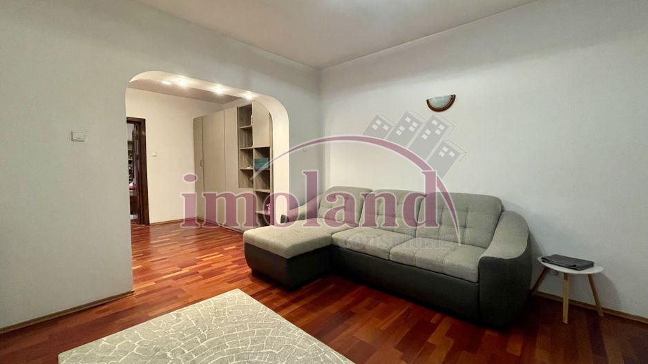Casă parter 123 mp, complet renovată, curte generoasă, teren 400 mp - Giulesti - Poză 13