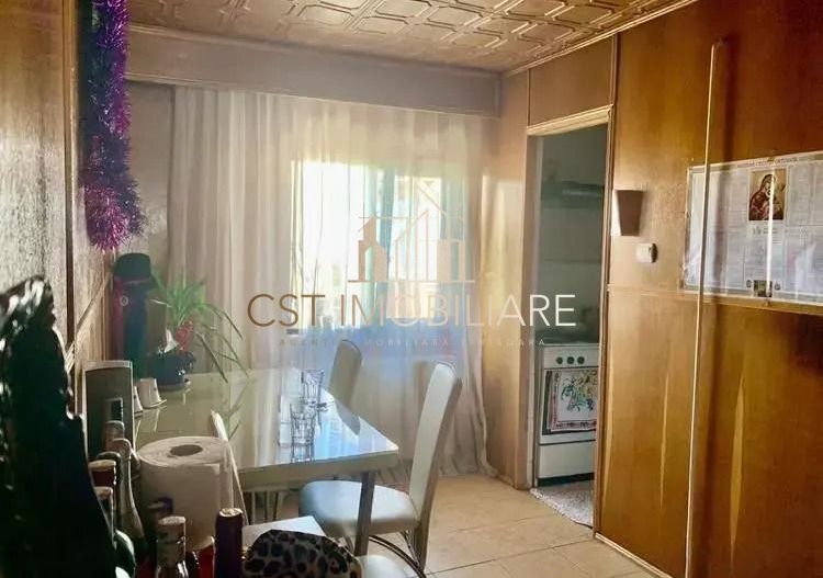 Apartament 3 camere , Lunei - Poză 4