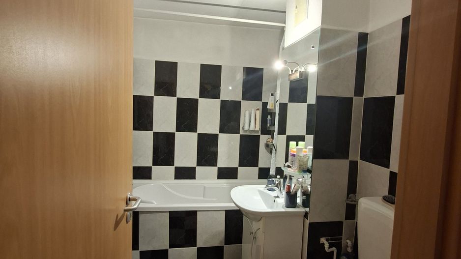 Apartament cu 3 camere - Zona Lipovei, Timișoara - Poză 6