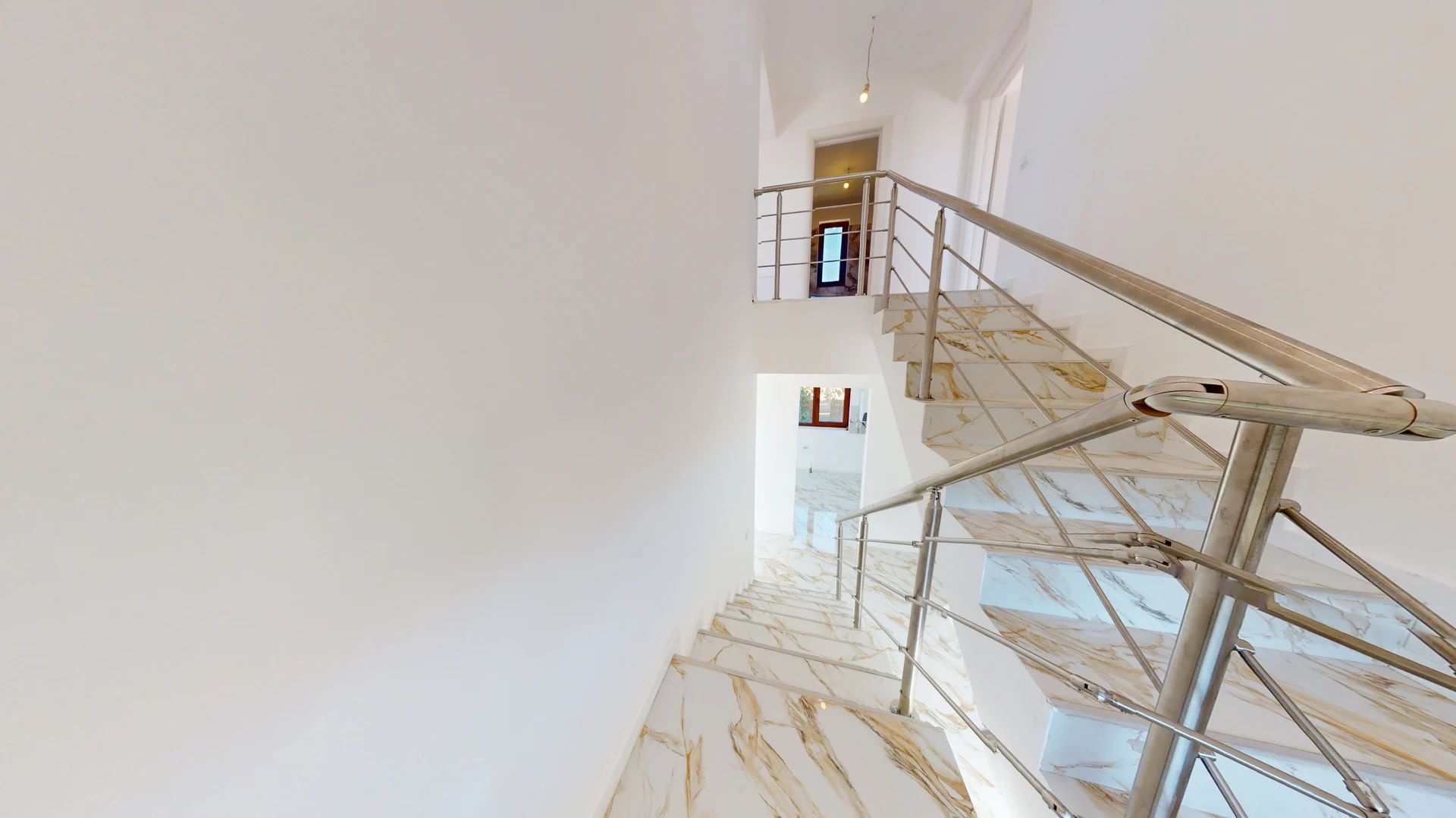 Vila noua, din caramida Harman-Brasov - Poză 16