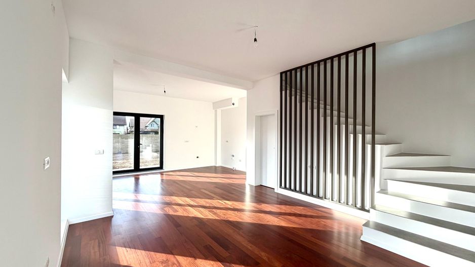 Duplex modern - 5 camere - toate utilitatile - Sacalaz - Poză 3