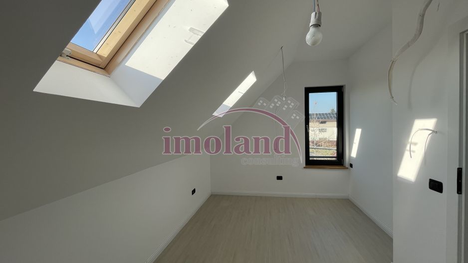 De vânzare casă noua 102 mp | 5 cam 3 bai | curte proprie | lacul Straulesti - Poză 12