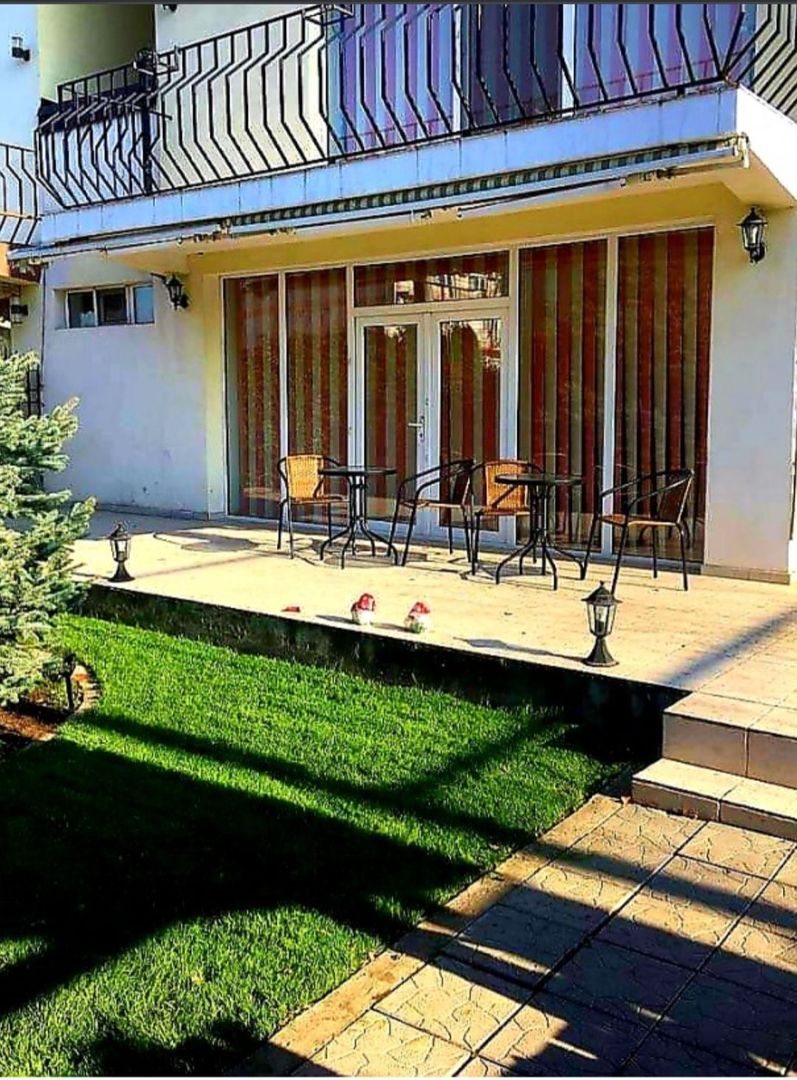 De vanzare Pensiune Eforie Nord la doi pasi de mare - Poză 11