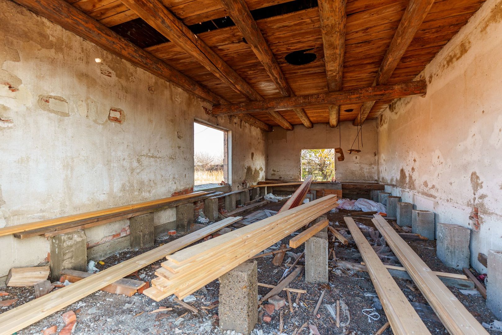 Depozit/hală cu teren de 1700mp - Poză 13