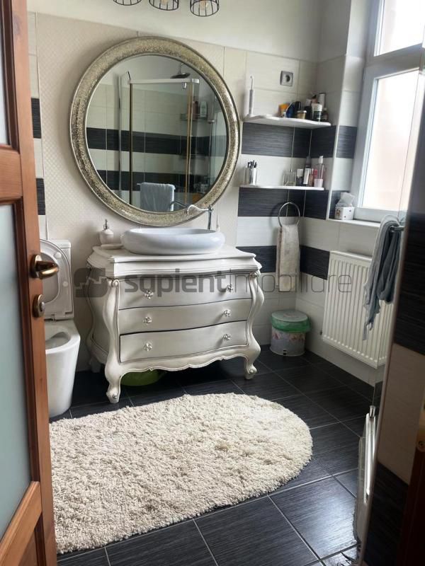 Casa lux in Sinmartin Beverly Hills - Poză 4