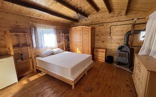 De vanzare cabana cu 415mp teren, zona Valea Popii-Alba Iulia - Poză 2