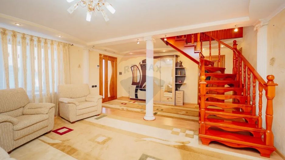 De Vinzare Casa în 2 nivele or. Orhei, - Poză 11