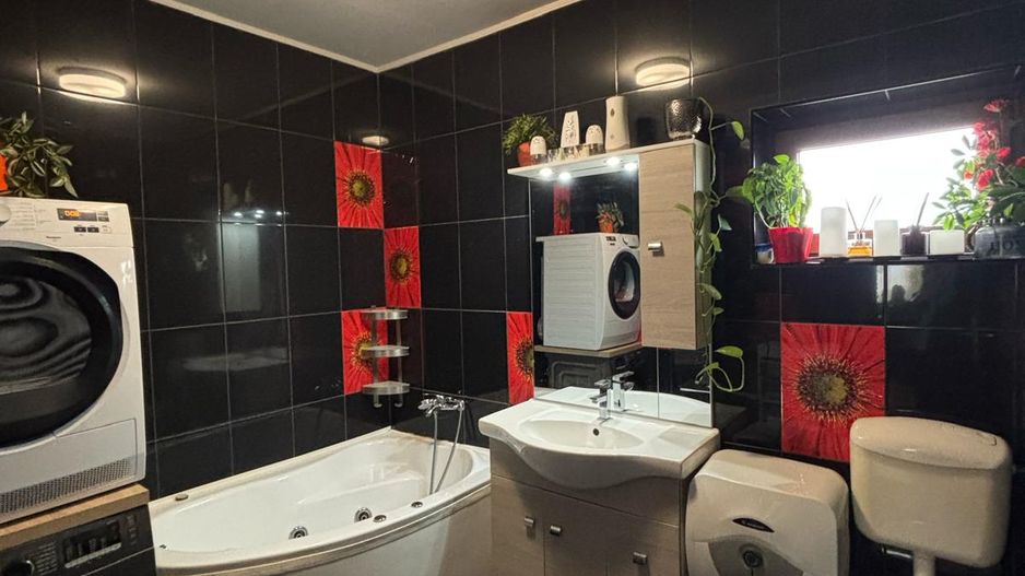 Apartament De 3 Camere Cu Gradina Mobilat Si Utilat - Poză 8