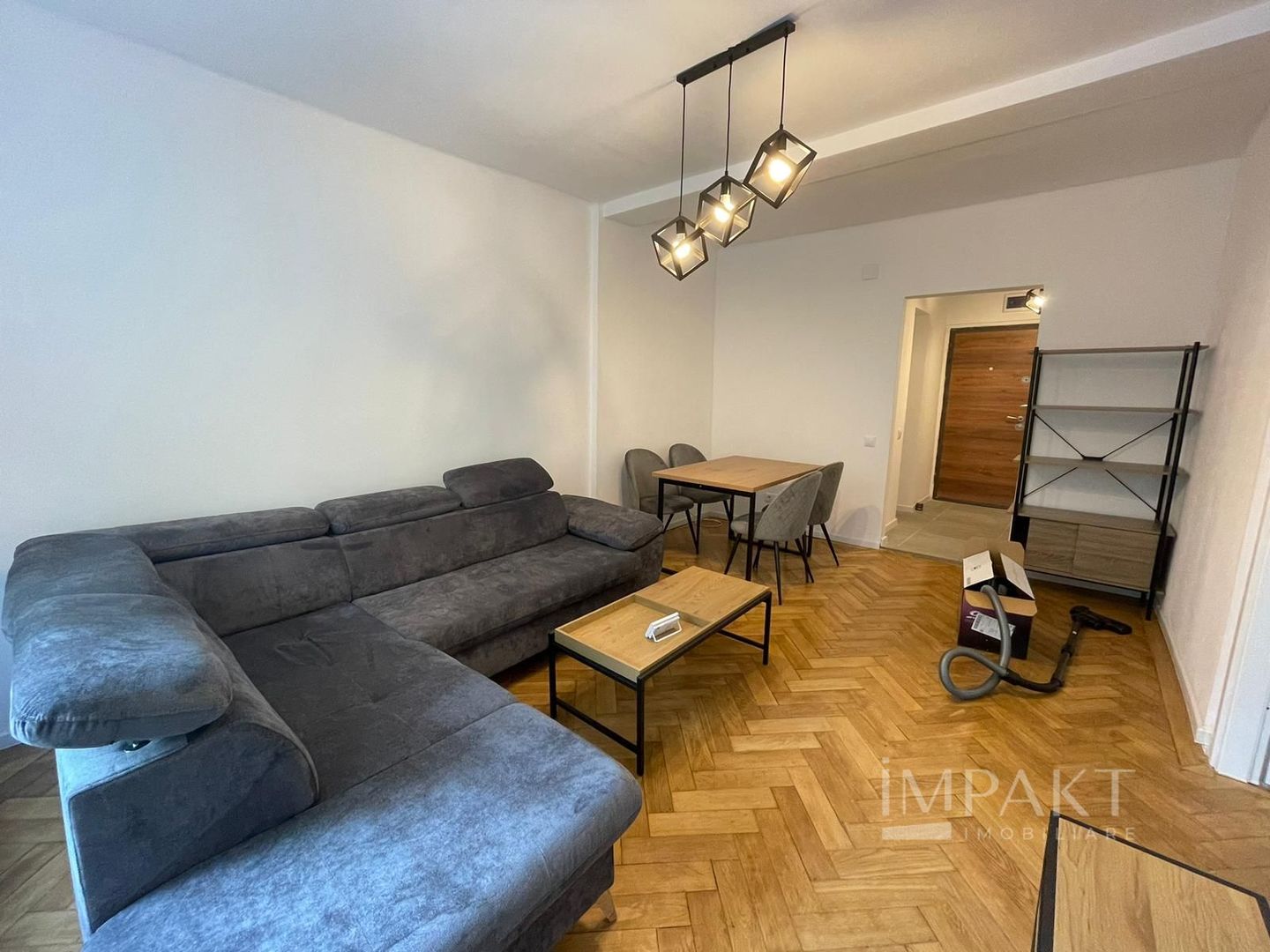 De Vanzare: Apartament cu 2 camere, Semicentral! - Poză 1