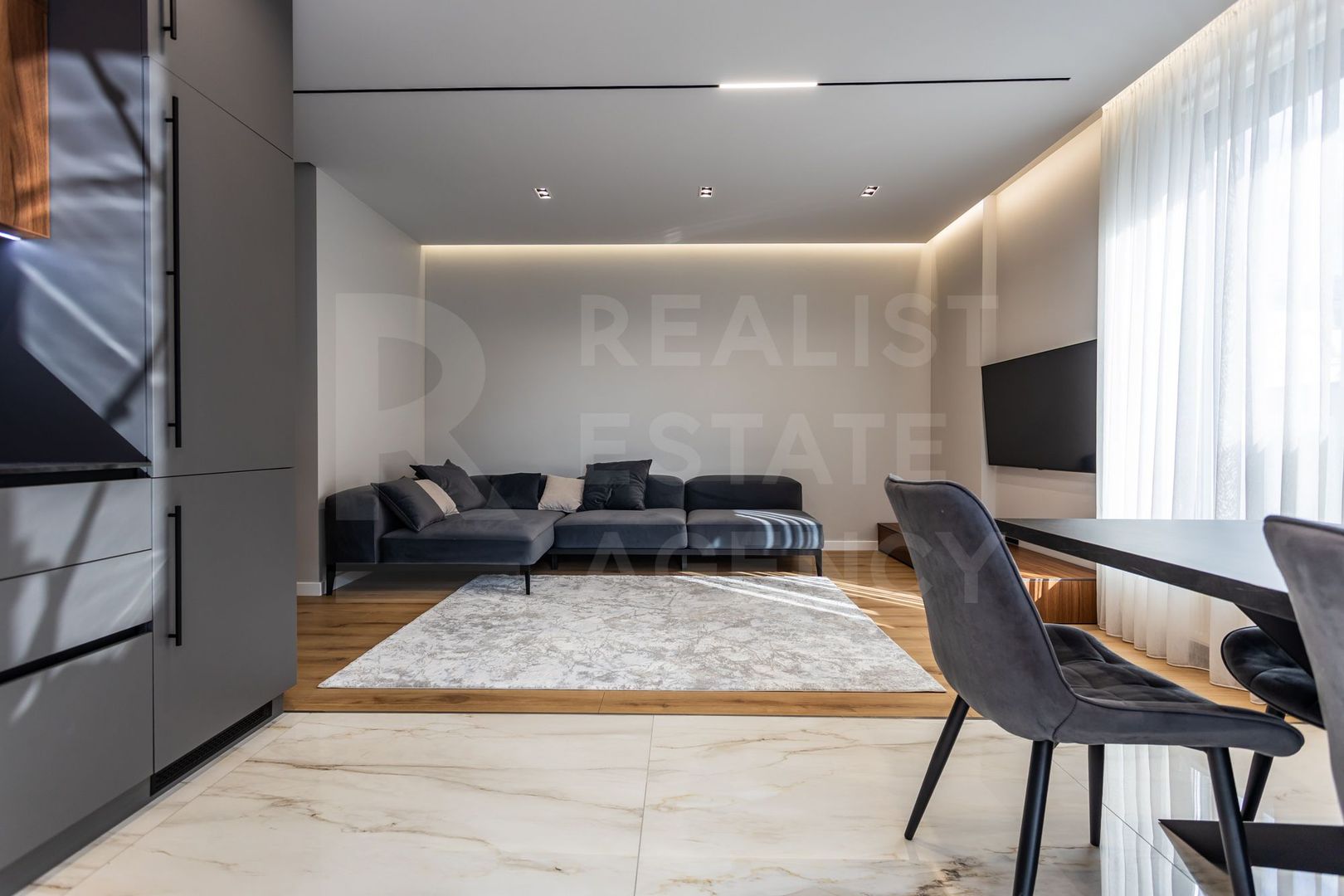 Chirie, apartament, 2 camere, str. Petru Movilă, sectorul Centru - Poză 4