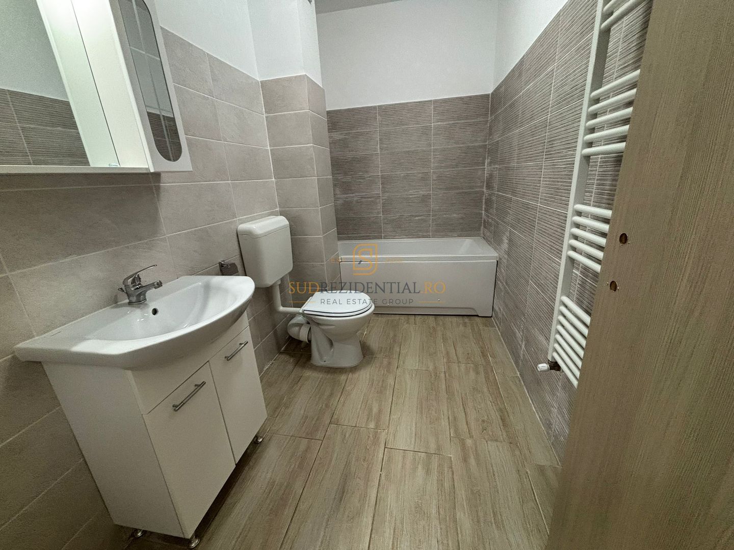 Apartament 2 camere de inchiriat, mobilat si utilat, metrou Berceni - Poză 15