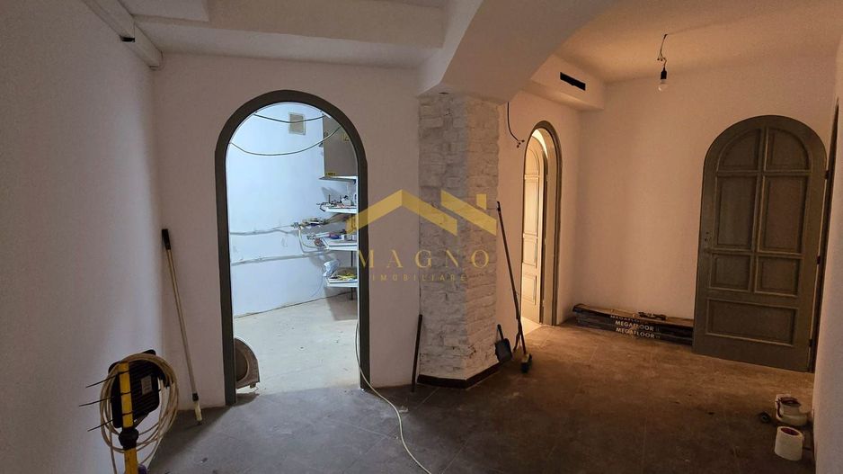 Spatiu comercial de vanzare in Piata Arenei-Boul Rosu - Poză 11