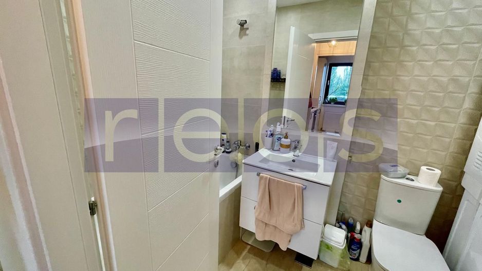 VANZARE APARTAMENT  2 CAMERE 50MP MOBILAT COMPLETE HILS PALLADY PARCARE INCLUS - Poză 8