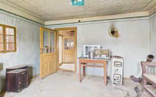 Casă cu 4 camere în Buhani, Dezna - Poză 21
