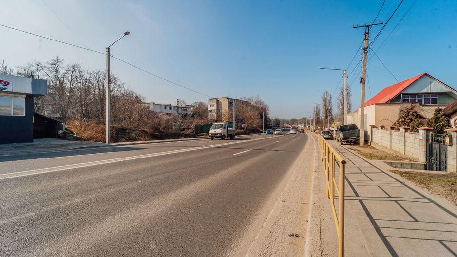 Casă în Vatra - strada centrală Linella - Poză 24
