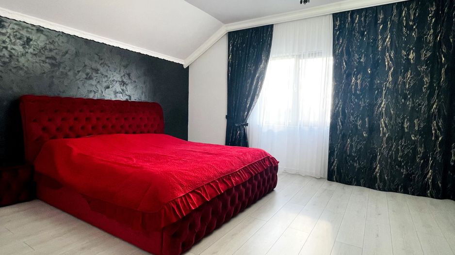Casă de vânzare – 6 camere P+M, Haieu - Poză 14