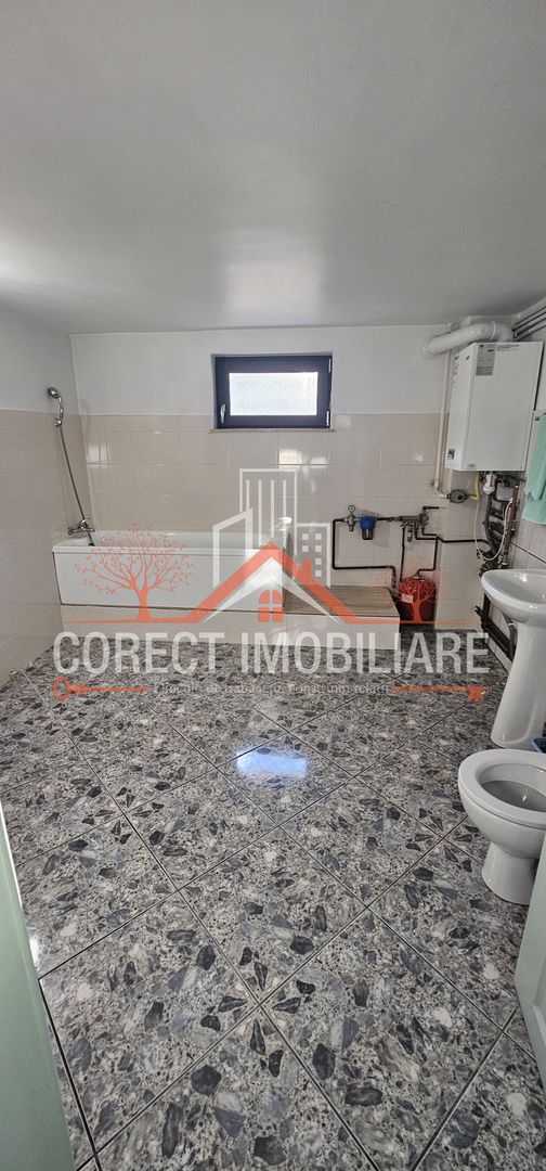 Casă premium D+P+E cu anexe si teren generos - Poză 25