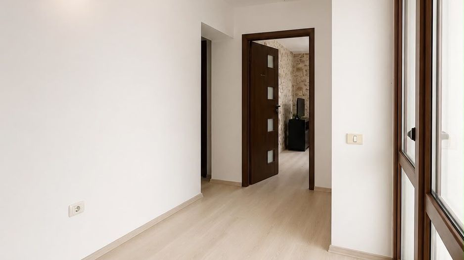 Vilă individuală P+1+Pod cu garaj și teren generos de 1.130 mp – Otopeni - Poză 9